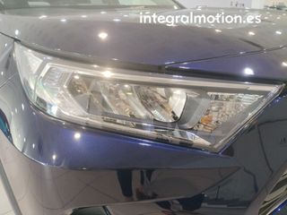 Toyota Rav4 2.5l 220H Style