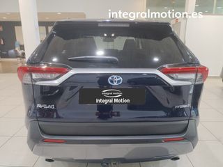 Toyota Rav4 2.5l 220H Style