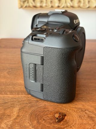 Canon EOS R5 Cuerpo 2 años garantia