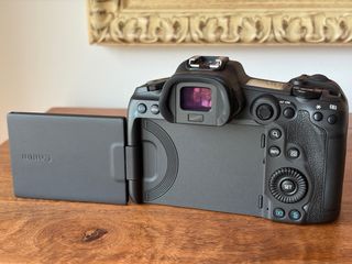 Canon EOS R5 Cuerpo 2 años garantia