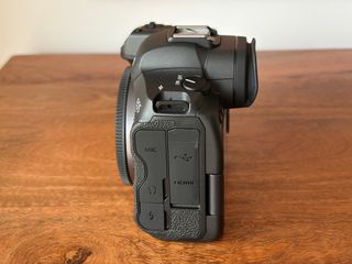 Canon EOS R5 Cuerpo 2 años garantia