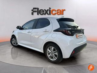 Toyota Yaris 1.5 120H Business Plus