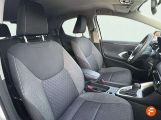 Toyota Yaris 1.5 120H Business Plus