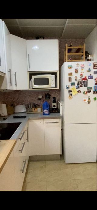 Habitación para 1 persona y en muy buen estado.