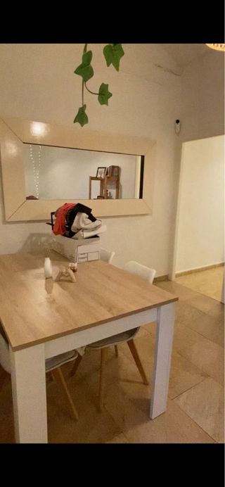Habitación para 1 persona y en muy buen estado.
