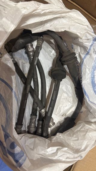 Latiguillos delanteros y traseros abarth 595 pista