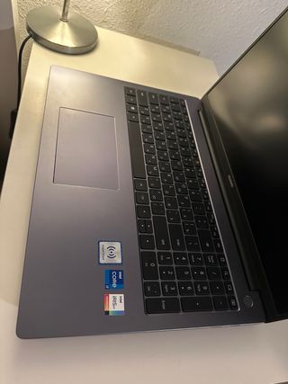 Huawei Matebook D16 Gris