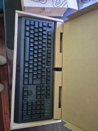 Teclado y Ratón Razer