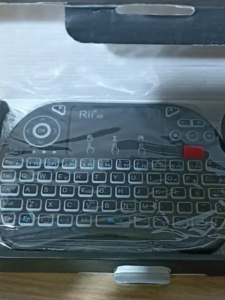 Rii X8 Tastiera Wireless con Touchpad Combo