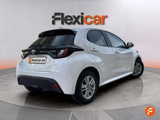 Toyota Yaris 1.5 120H Business Plus