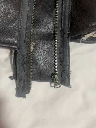 Cazadora efecto piel marrón forrada borrego T36