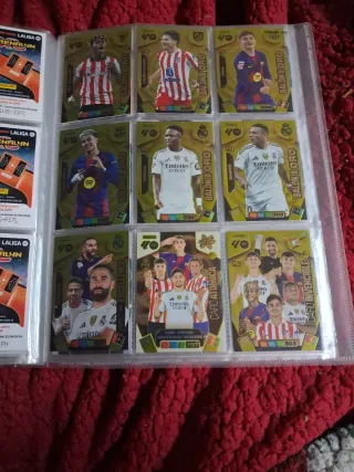 Álbum Panini Adrenalyn LaLiga 2025-26 completo