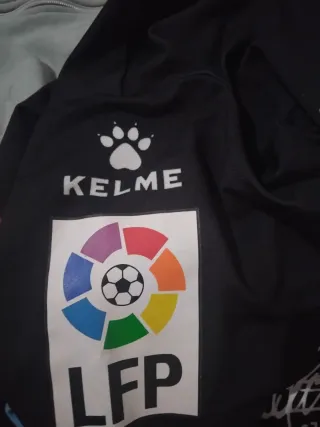 Camiseta Rayo Vallecano Solidaridad LGTBI Firmada