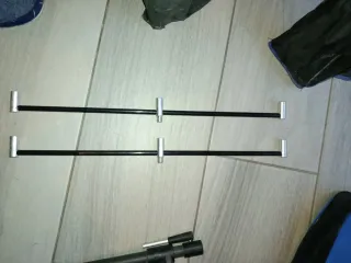 2 Canne da Carpfishing e treppiede