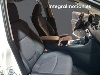 Toyota Rav4 2.5l 220H Advance 4WD