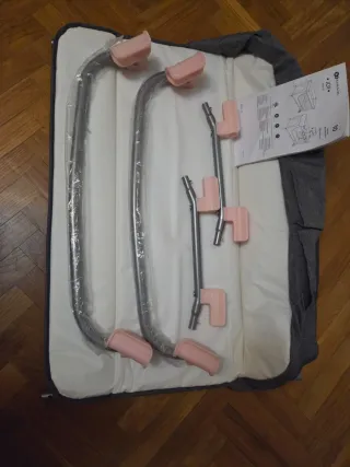 Cuna Kinderkraft Joy 2 gris y rosa con colchón