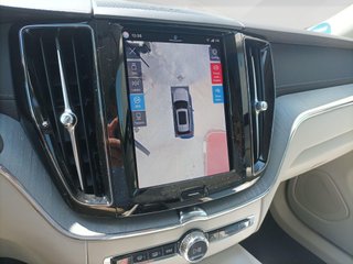 VOLVO XC60 2.0 T6 RECHARGE ULTRA DARK AUTO 4WD 350 5P