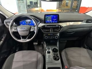 Ford Kuga Titanium 2.5 Duratec FHEV 140kW Auto