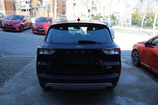 Ford Kuga Titanium 2.5 Duratec FHEV 140kW Auto