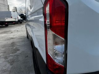 Ford Transit 2.0ECOBLUE 130CV L2H2 350