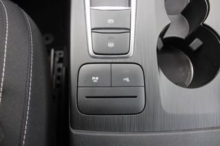 Ford Kuga Titanium 2.5 Duratec FHEV 140kW Auto