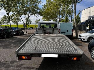 Ford Transit 2.0TDI 130CV L4 PORTAVEHICULOS