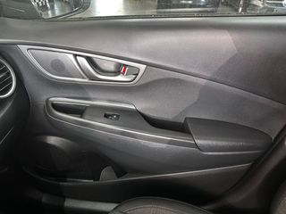 Hyundai Kona 100kW EV Tecno 2C