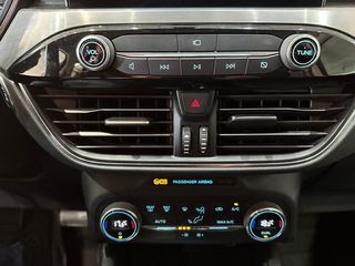 Ford Kuga Titanium 2.5 Duratec PHEV 165kW Auto