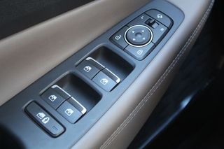 Hyundai Santa Fe 1.6 TGDi PHEV Style Auto 4x4