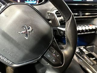 Peugeot 3008 Hybrid 225 e-EAT8 Allure Pack