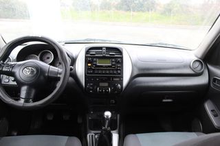 Toyota Rav4 2.0 D4-D Executive 4X4