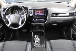 Mitsubishi Outlander 2.0PHEV 203CV KAITEKI