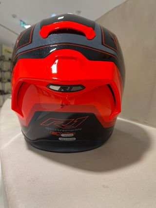 Casco scorpion Exo R1 regalo visera de MOTORVISOR.