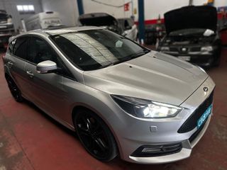 Ford Focus 2.0 EcoBoost A-S-S 184kW ST