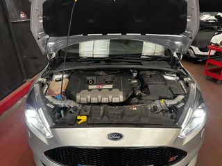 Ford Focus 2.0 EcoBoost A-S-S 184kW ST