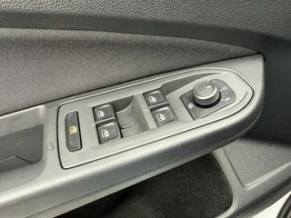 Volkswagen Golf Life 2.0 TDI 85kW (115CV)