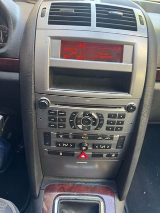 Peugeot 407 Confort 1.8 16v 125cv