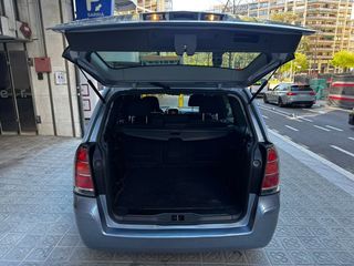 Opel Zafira Essentia 1.6 16V