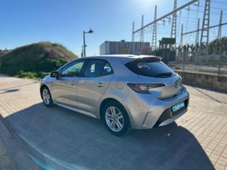 Toyota Corolla 1.8 125H ACTIVE TECH E-CVT
