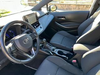 Toyota Corolla 1.8 125H ACTIVE TECH E-CVT