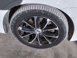 Volvo V60 2.0 B4 (D) Momentum Pro Auto