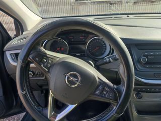 Opel Astra 1.6 CDTi 81kW (110CV) Business ST