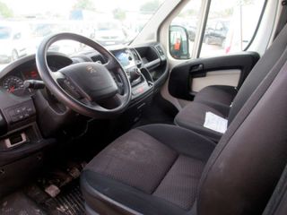 Peugeot Boxer Pack 335 L2H2 BlueHDi 96KW (130CV)