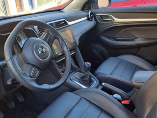 MG ZS 1.0T Luxury