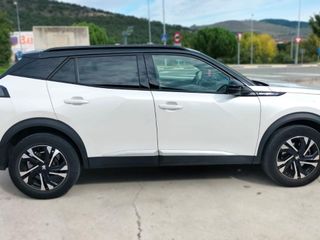 Peugeot 2008 GT BlueHDI 130 S&S EAT8