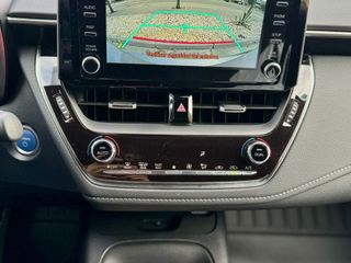 Toyota Corolla 1.8 125H FEEL! E-CVT