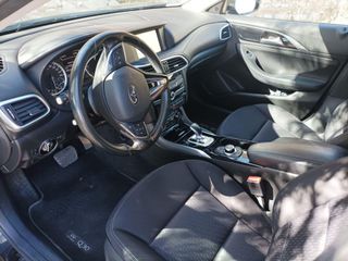 Infiniti QX30 2.0 T PREMIUM TECH 7DCT AWD