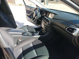 Infiniti QX30 2.0 T PREMIUM TECH 7DCT AWD
