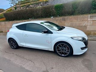 Renault Megane RS 2.0 265