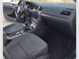 Volkswagen Golf Advance 1.4 TSI